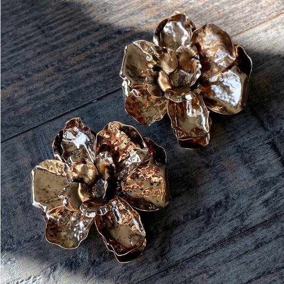 NEW Golden Flower Statement Earrings - Picture 2 of 13
